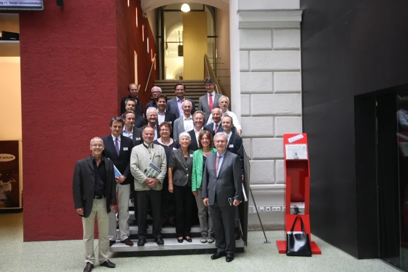 isg_symp_2.jpg