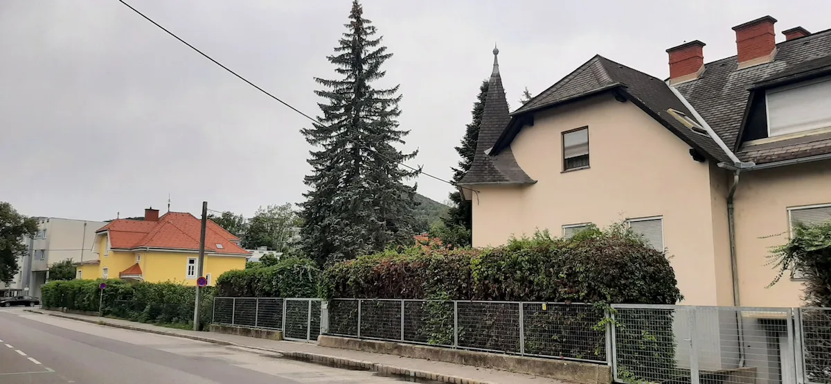 © Peter Laukhardt 220919_bild_12_herbersteinstrasse_12_und_16_p_laukhard.png
