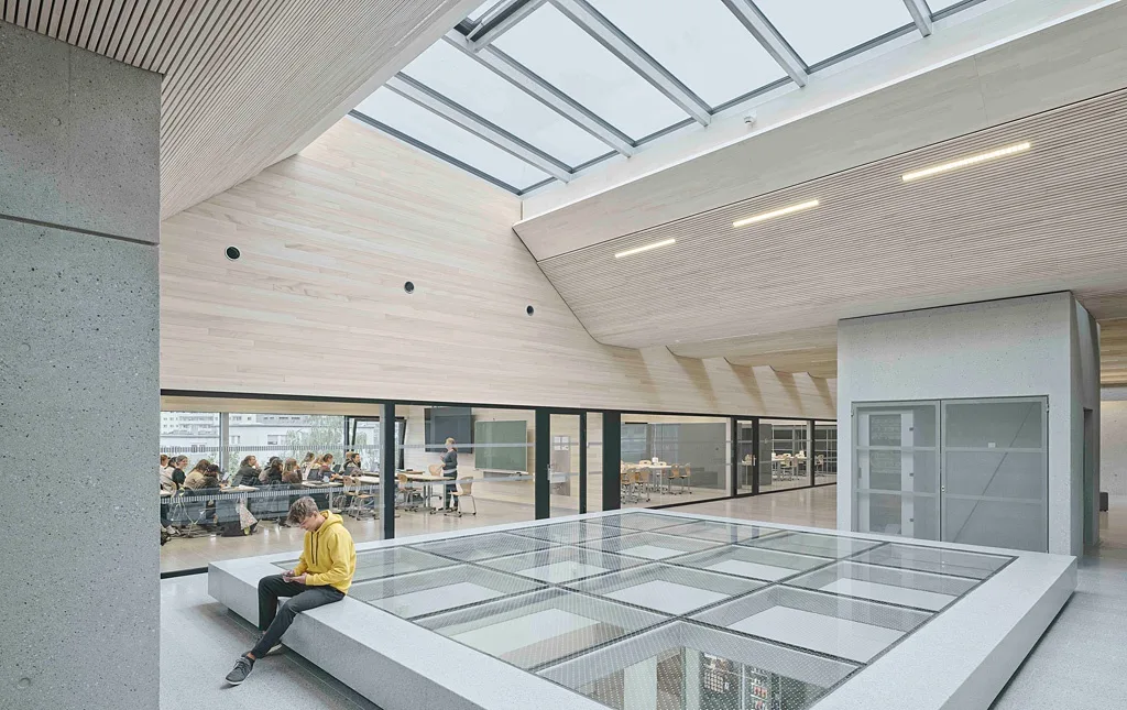 © Schreyer David Architekturbild htl_bau_und_design_aufstockung_innsbruck_ao-architekten_c_david_schreyer.jpg