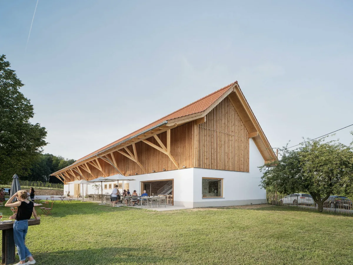© Simon Oberhofer 2208_news_bhp22_weinhof_locknbauer_03_simon_oberhofer_h.png