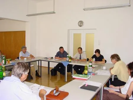 030703_aikwbf_05.jpg