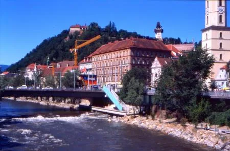06_02_mur2.jpg