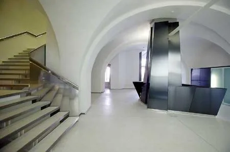 bramberger_alte_universitt_stiegenaufgang.jpg