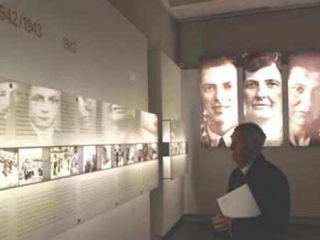 holocaustdenkmal4.jpg