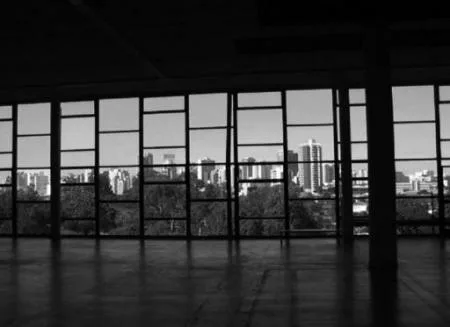 biennale_sao_paulo_pavillon_blick_auf_s.p.jpg