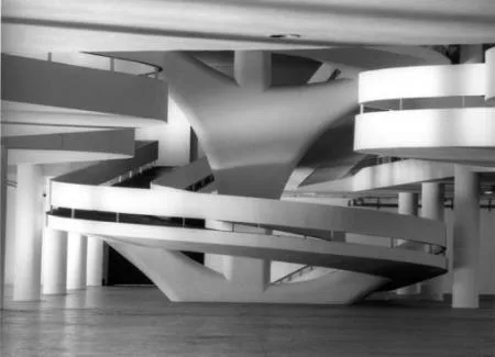 biennale_sao_paulo_pavillon_stiegenhaus.jpg