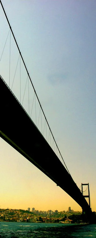bruecke_hochkant.jpg