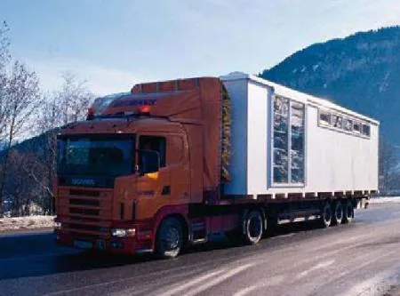 wb_lehrlingsbaustelle_transporter.jpg