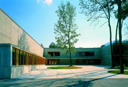 school_in_kocevje.jpg
