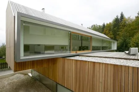 12_housesb_0.jpg