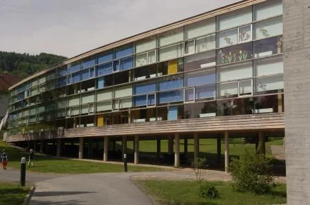 volksschulewildon_kl_0.jpg