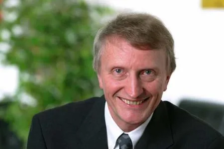 tu_graz_hans_suenkel_quer1.jpg
