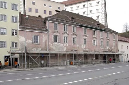 linz_09_17_salzstadl.jpg