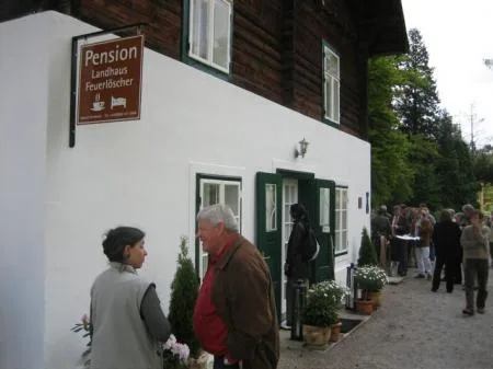 steirisches_wahrzeichen_14_pension_feuerloscher.jpg