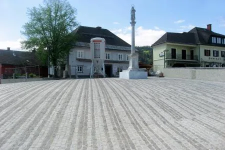 hauptlatz_mariasaal1.jpg