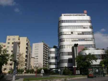 lechner_guertelturm_west.jpg