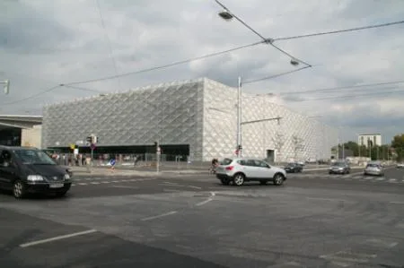 lechner_messehalle_a_neu_auen_0_klein.jpg