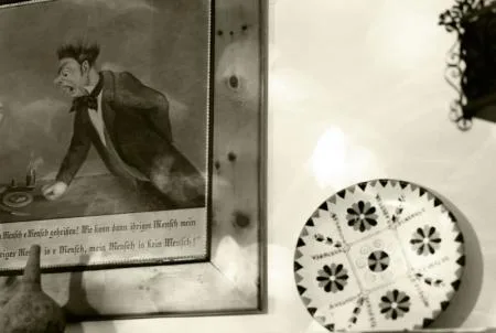 gruber_fotter_11_menschenwand.jpg