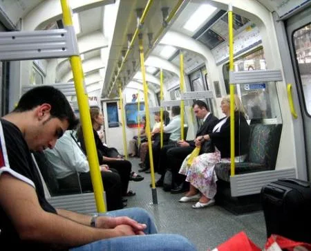 sonntag_263_u_bahn.jpg