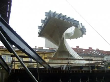 mracek_mumuth_foto_unstudio.jpg