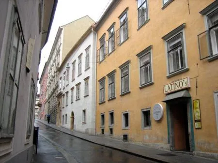 sonntag_282__1_a_burggasse_79_img_0793.jpg