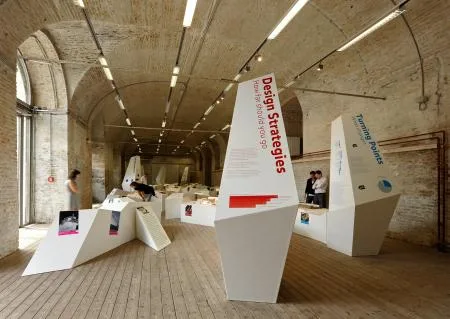 wonderland_deadline_ausstellung.jpg