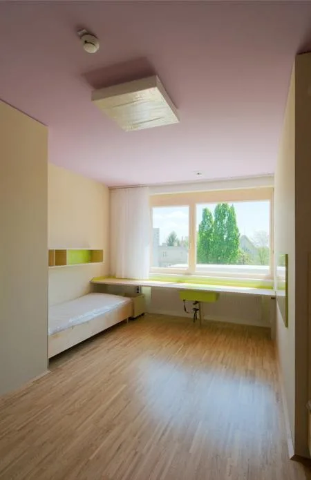 andexer_heilpaedagogische_station_zimmer.jpg