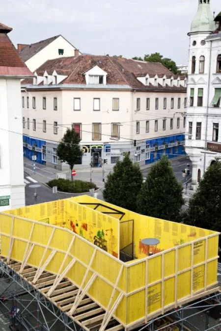 mracek_utopie_und_monument_3.jpg