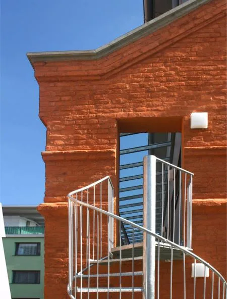 schiffer_zanklhof_4_auendetail.jpg