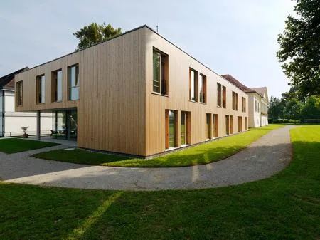 schiffer_retzhof_01.jpg