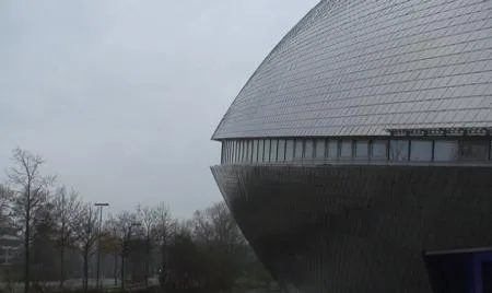 sonntag_308_15universum.jpg