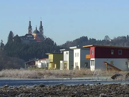 lechner_foelling_titel_dieeinfamilienhaeuser_kopie.jpg