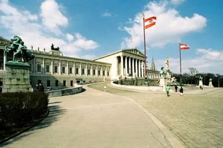 parlamentsgeb_3.jpg