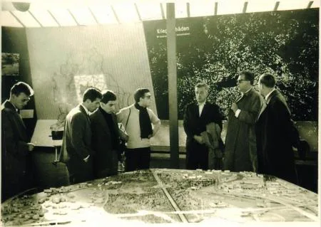 gross_abraham_exkursion_berlin_19561.jpg