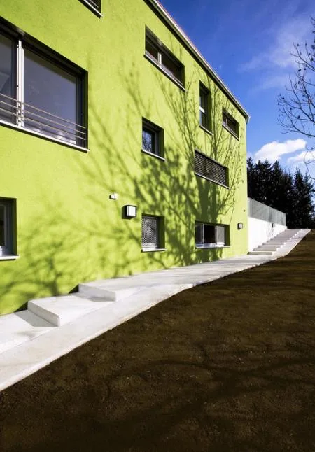 angeringer_jugenswohnhaus_leb_idris_03.jpg