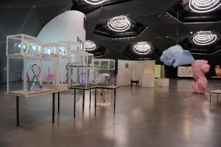 mracek_franz_west_5.jpg