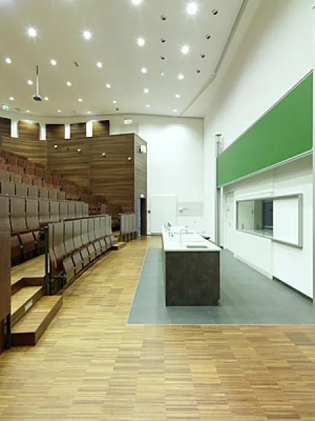 grabner_chemie_02.jpg