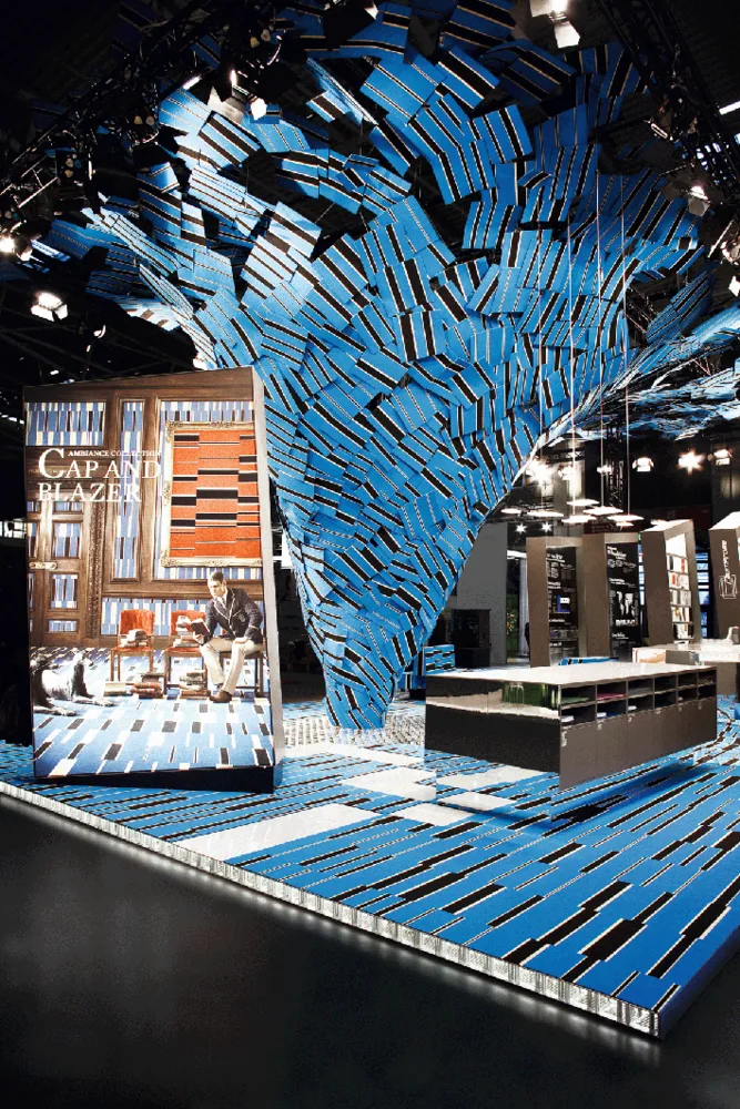 interfaceflor_messestand_bau2011_kopie.gif