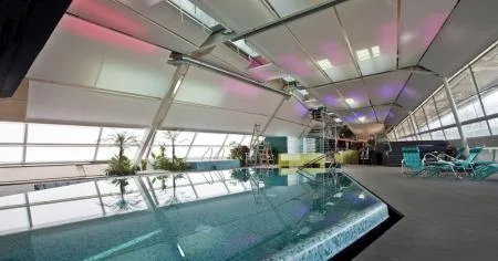 grabner_bad_eggenberg_15__wellness_saunalandschaft.jpg