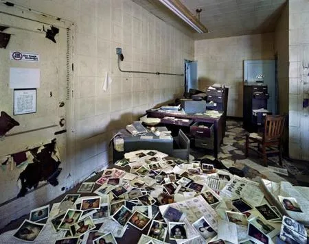 gruber_detroit_highland_park_police_station.jpg