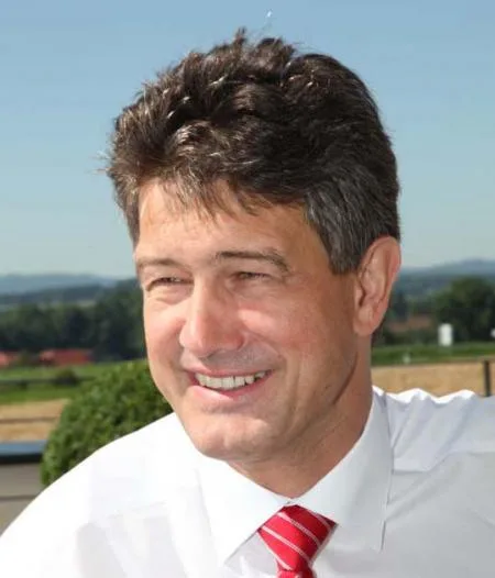tu_graz_rektor_neu.jpg