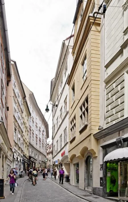 grabner_strehly_haus_01.jpg