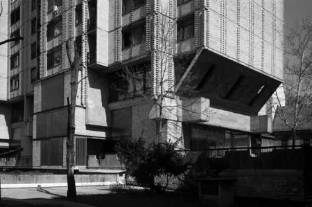 unfinished_03_housing_complex_ljubljana.jpg