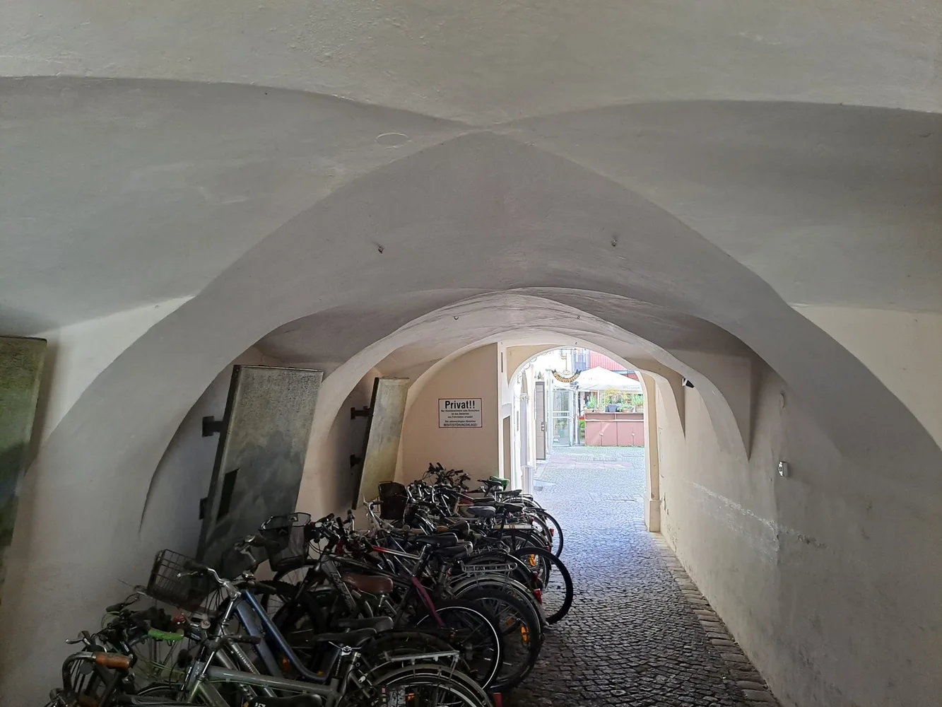 bild_14_herrengasse_3_eingang_prokopigase_6.jpg