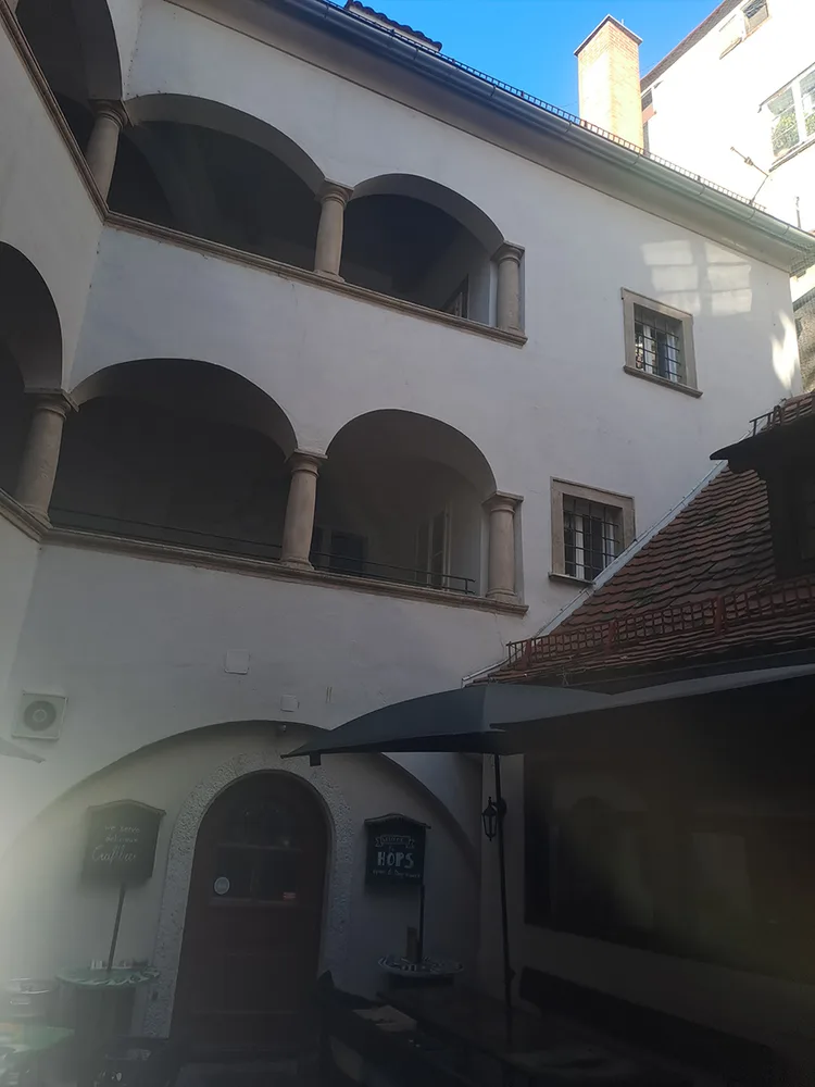 © Peter Laukhardt bild_3_keplerkeller_arkaden.jpg