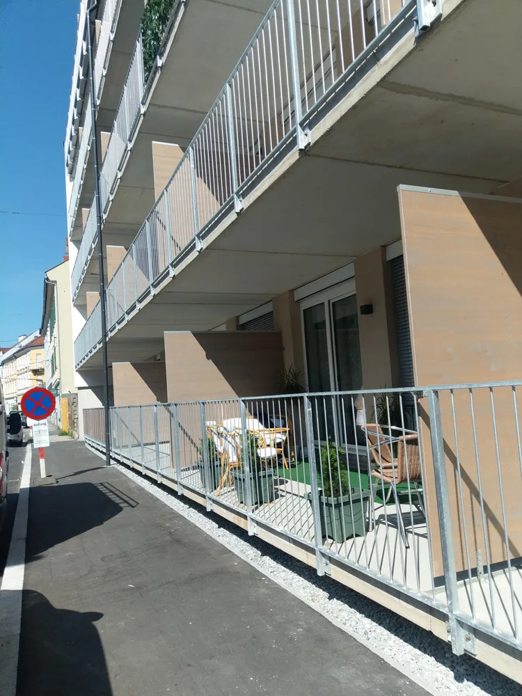 Das Architekten-Spiel mit Öffentlichkeit und Privatheit ist gebauter Zynismus.