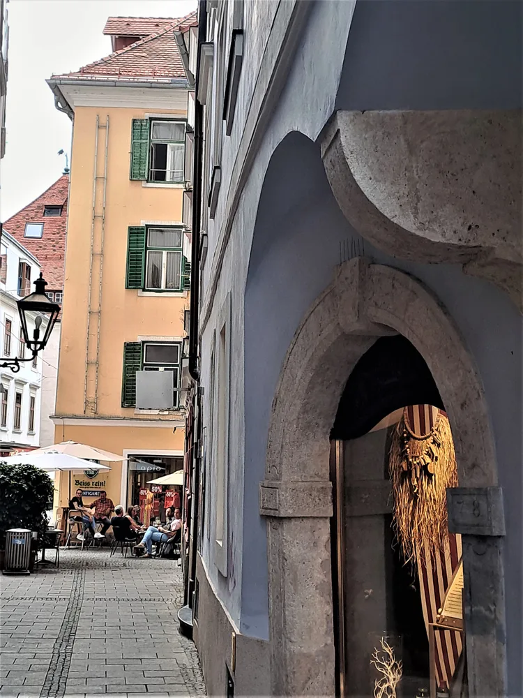 Bild 8 Neue-Welt-Gasse 2, 6