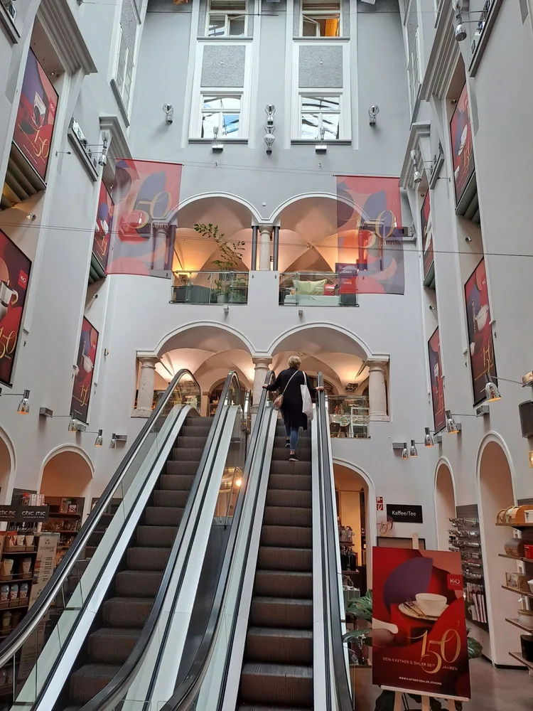 © Peter Laukhardt Graz Badgasse 1, Murgasse 10, Arkaden