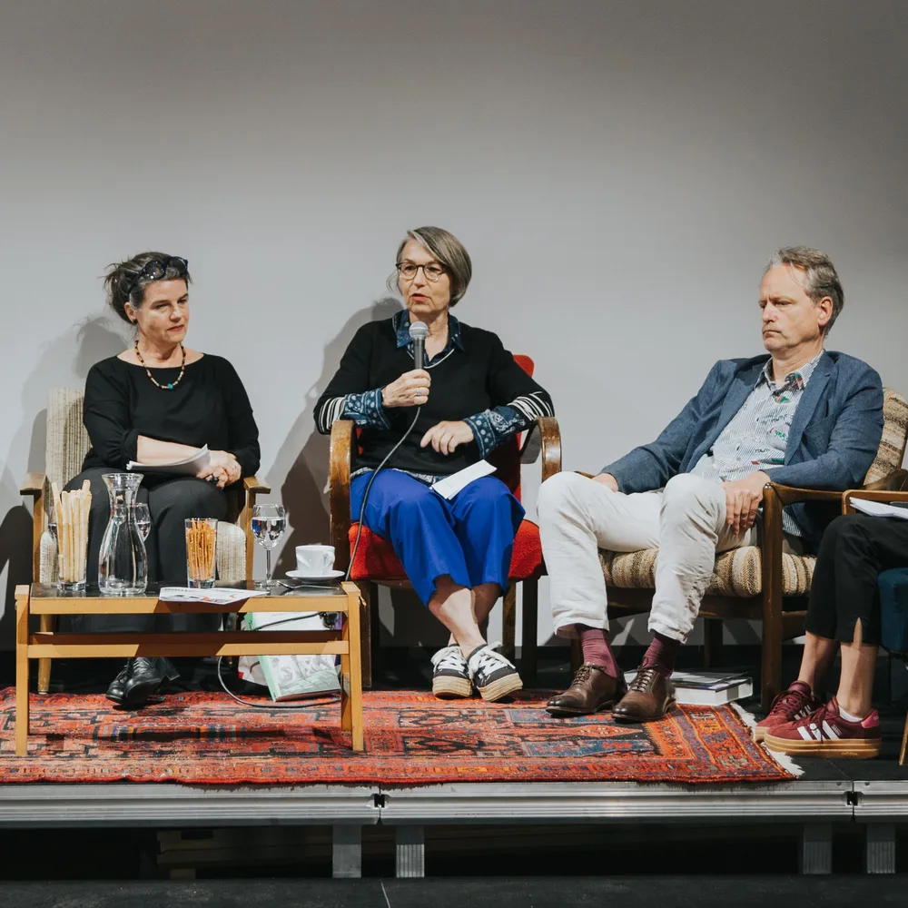 © GAM.Lab TU Graz v.l.: Bernadette Reinhold, Angelika Schnell, Anselm Wagner, Kanon Kontext Kontroversen, Diskussion, TU Graz, 28.5.2024
