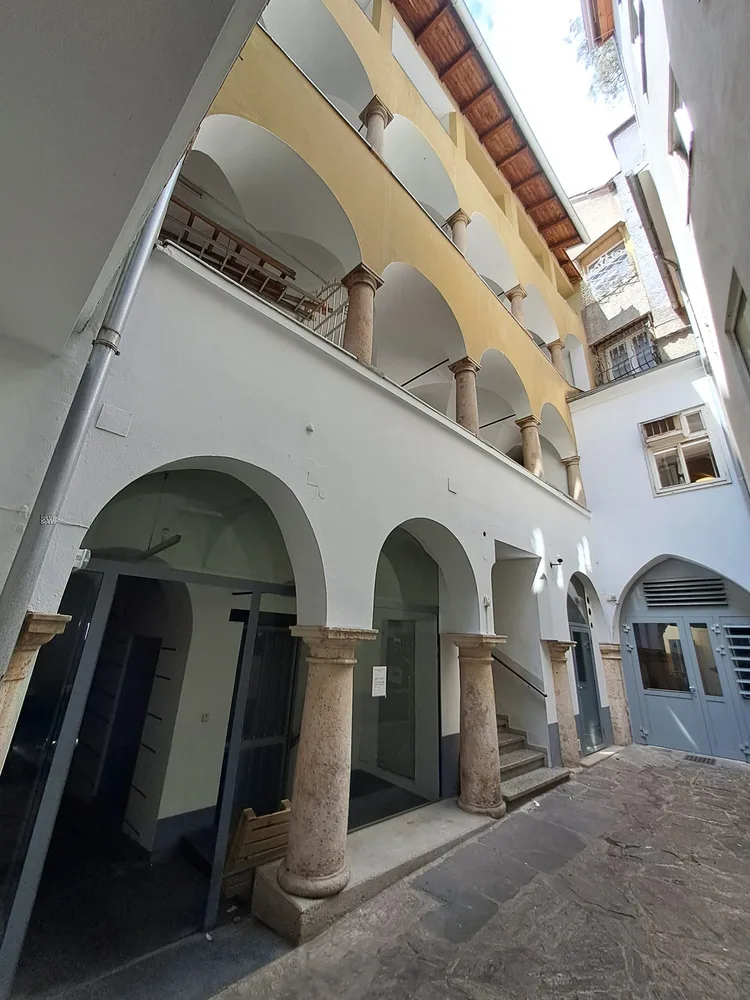 Bild 2 Färbergasse 1, Arkaden